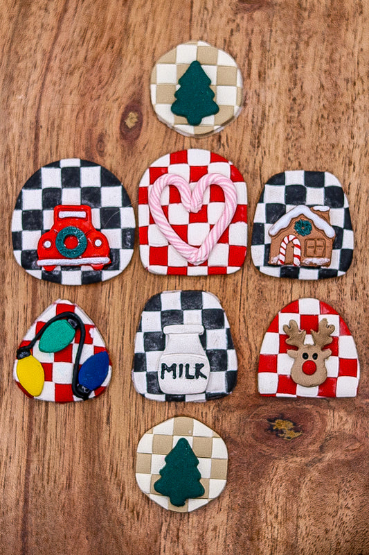 It's giving MC vibes